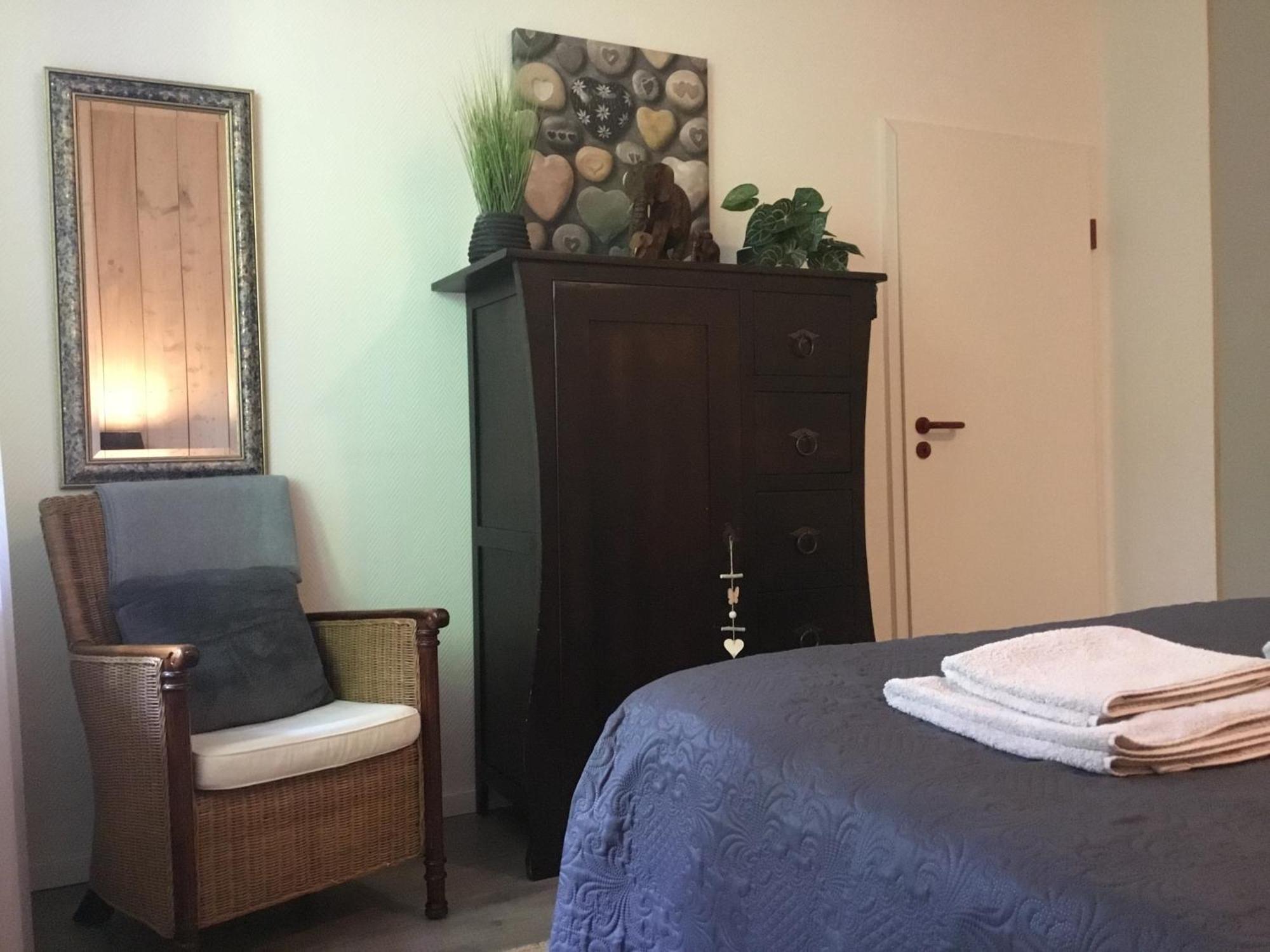 Ferienwohnung Lands Huys Dersum Buitenkant foto